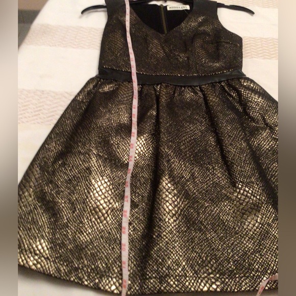 💕💕2X HOST PICK💕💕NWOT Bronze and black dress - Picture 7 of 7